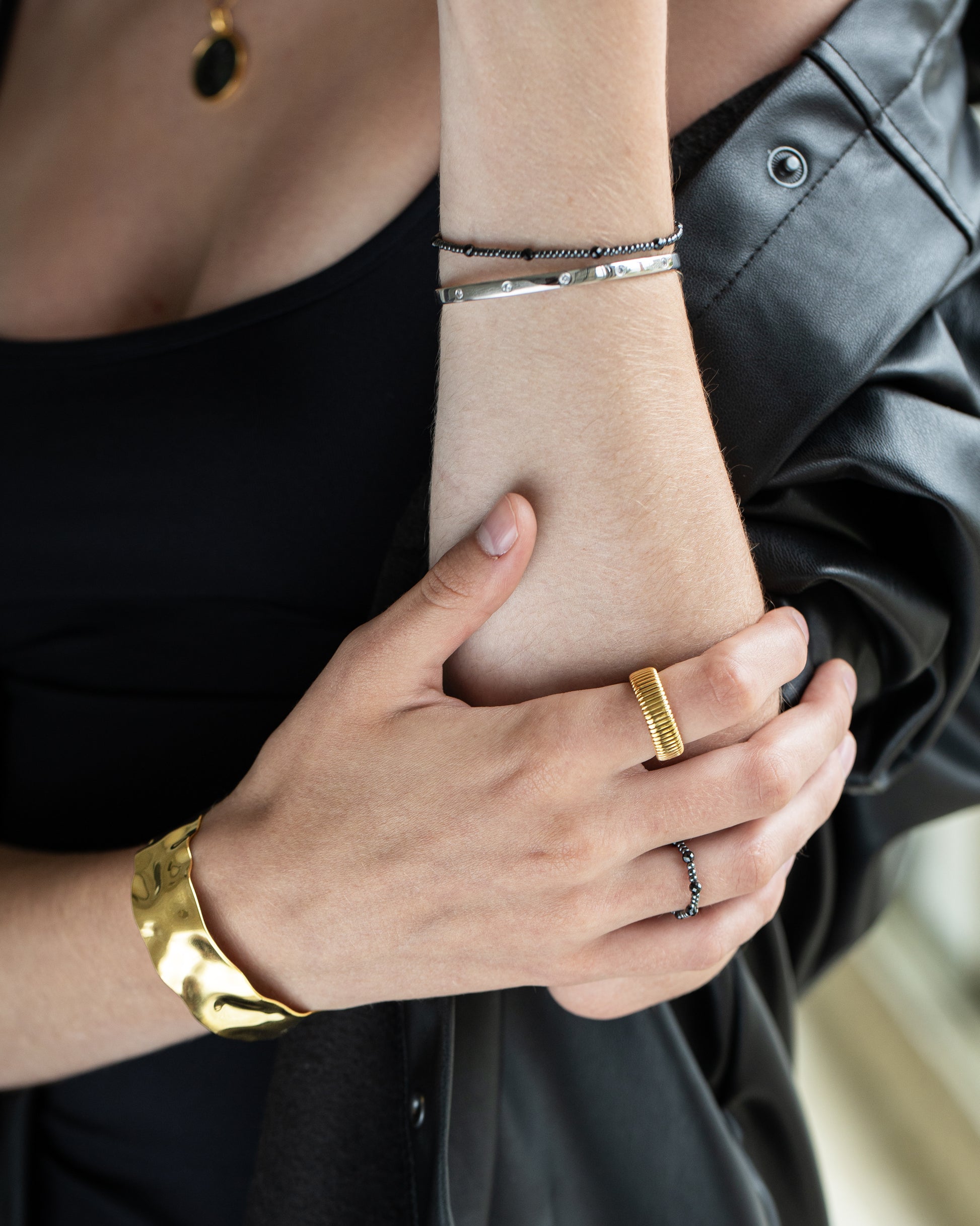 Náramek Urban Relic